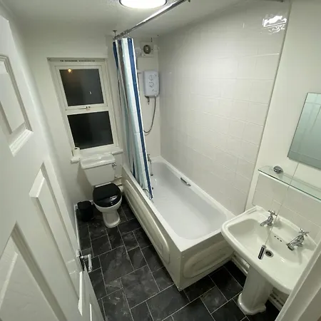2 Bedroom Modern Apartment Earl Shilton Exterior photo