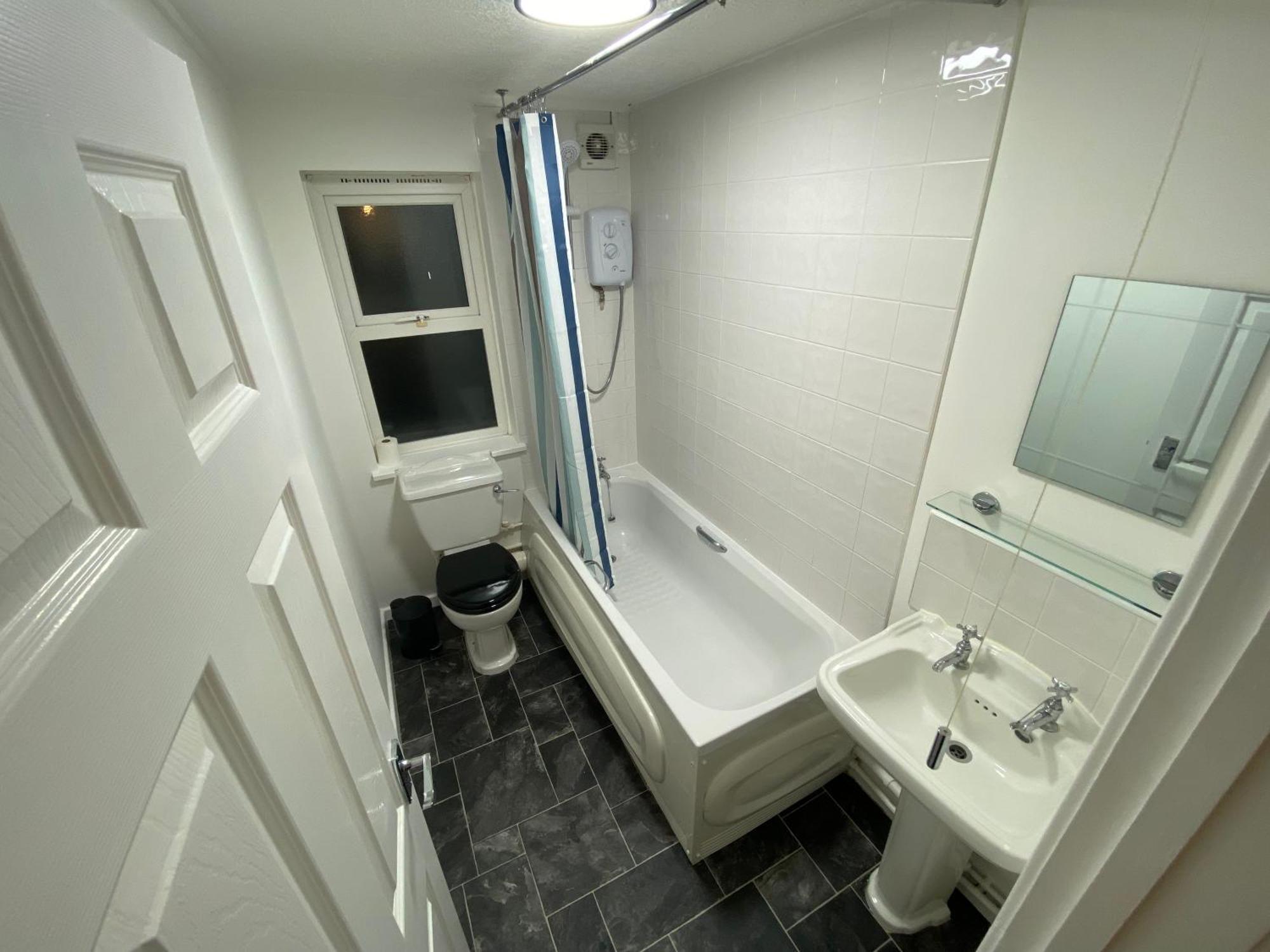 2 Bedroom Modern *